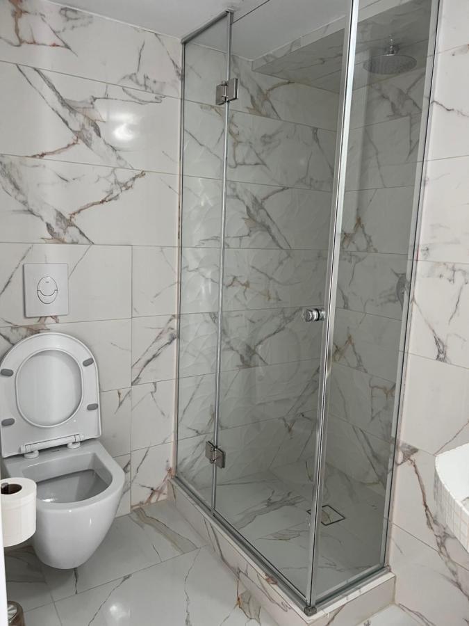 Pavlina 3*
