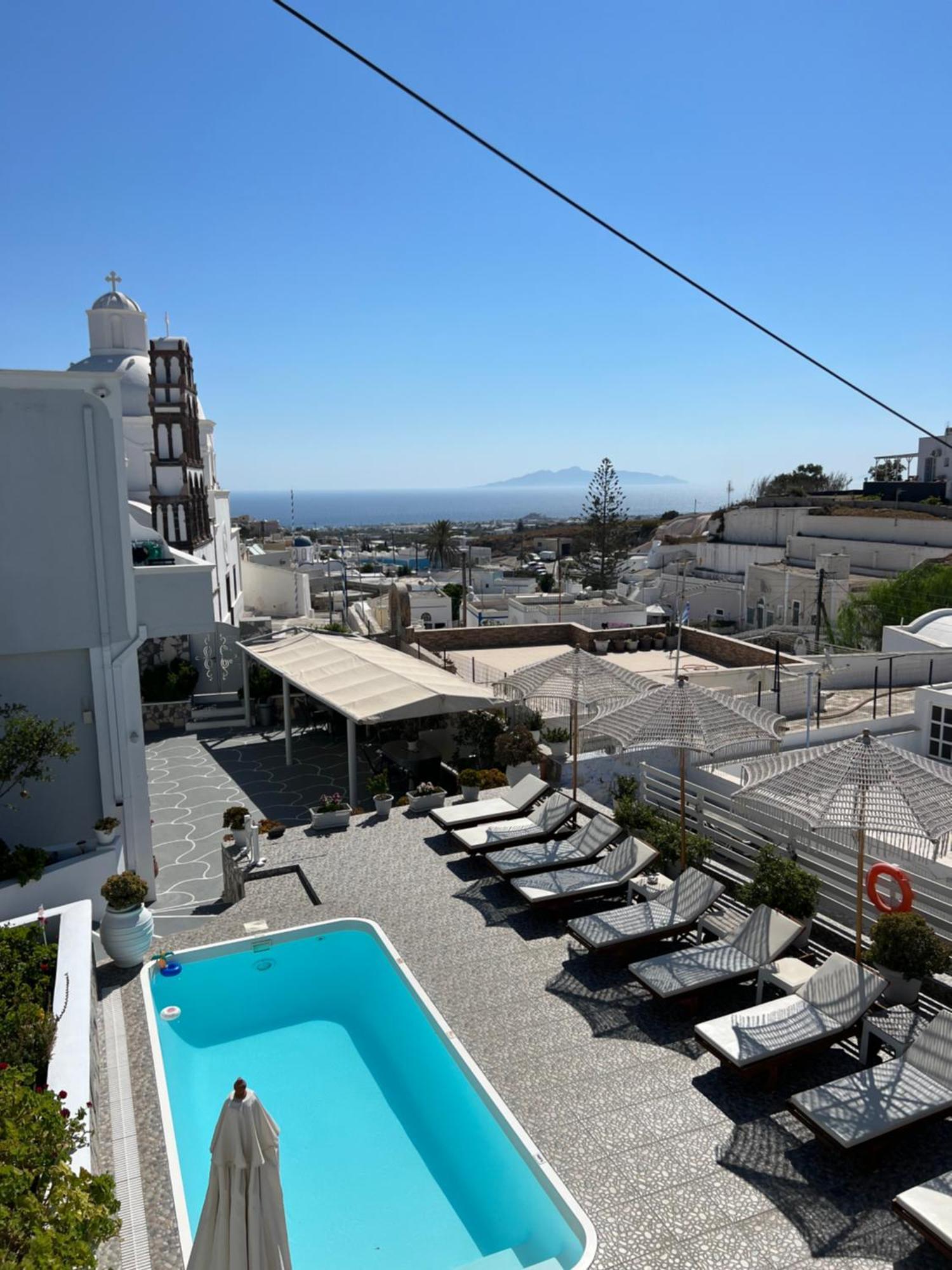 Pensión Pavlina Karterados (Santorini)